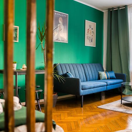Hacienda Royal Palace - Central Designer Apartment Bükreş Dış mekan fotoğraf
