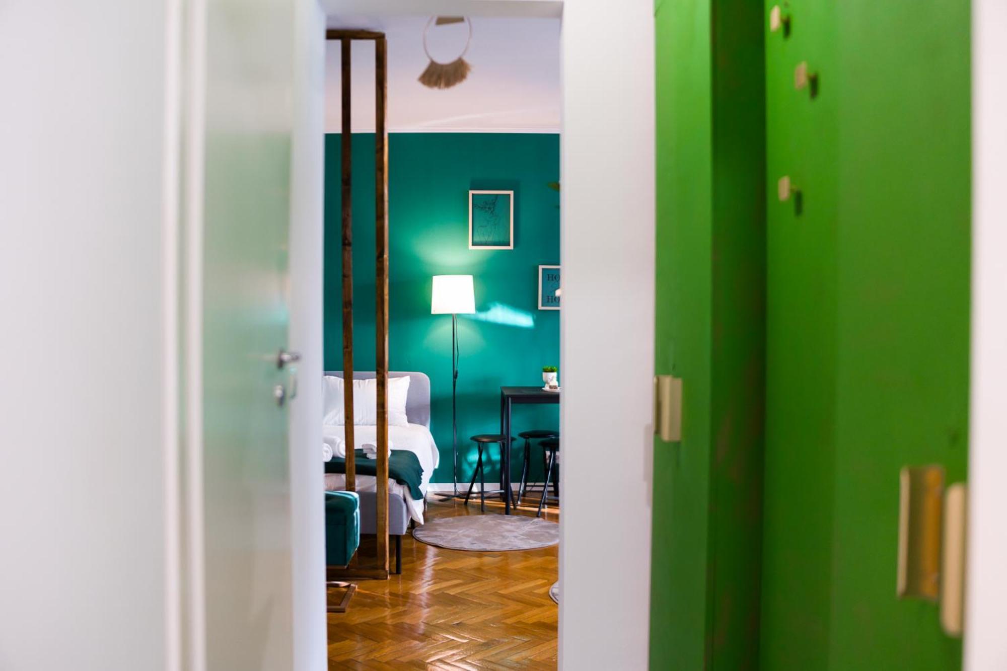 Hacienda Royal Palace - Central Designer Apartment Bükreş Dış mekan fotoğraf