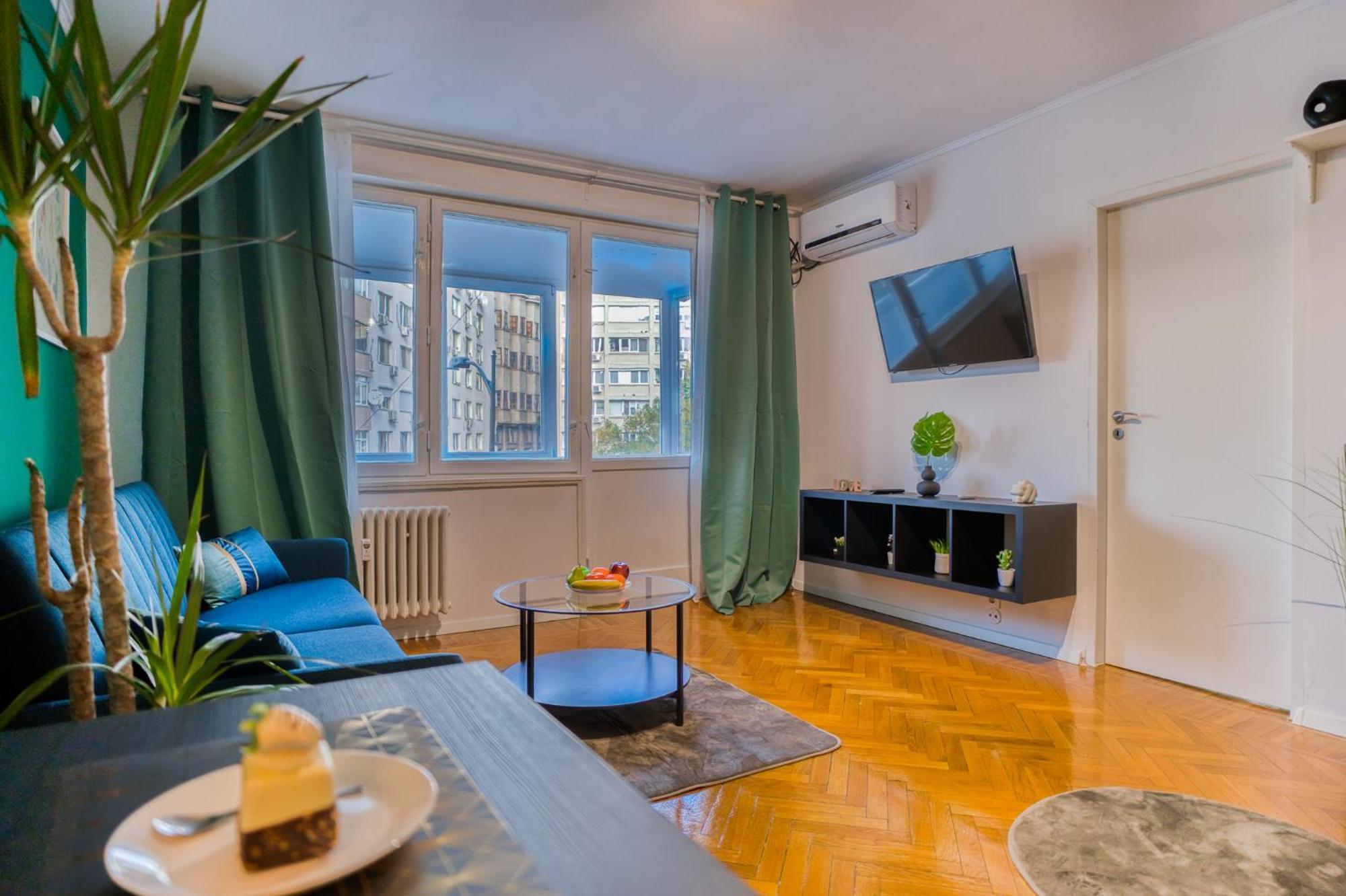 Hacienda Royal Palace - Central Designer Apartment Bükreş Dış mekan fotoğraf