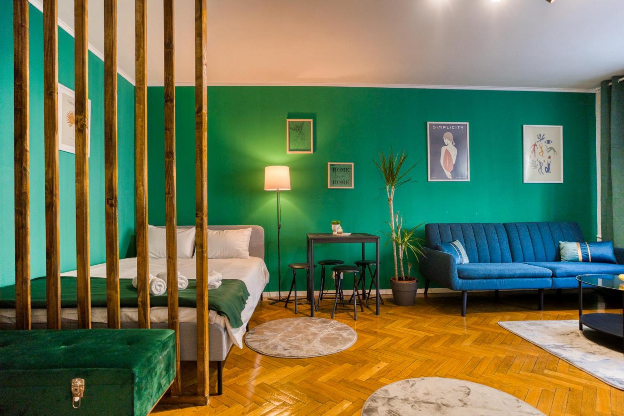 Hacienda Royal Palace - Central Designer Apartment Bükreş Dış mekan fotoğraf