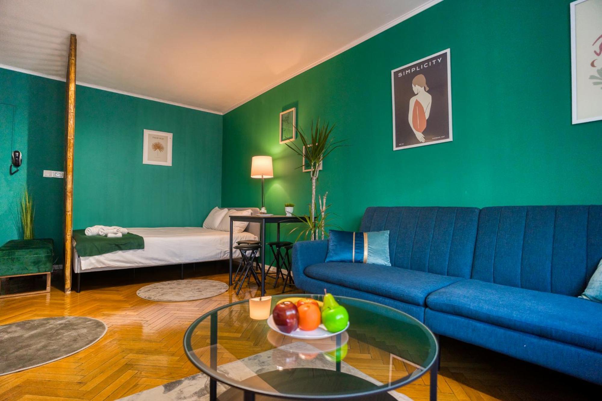 Hacienda Royal Palace - Central Designer Apartment Bükreş Dış mekan fotoğraf