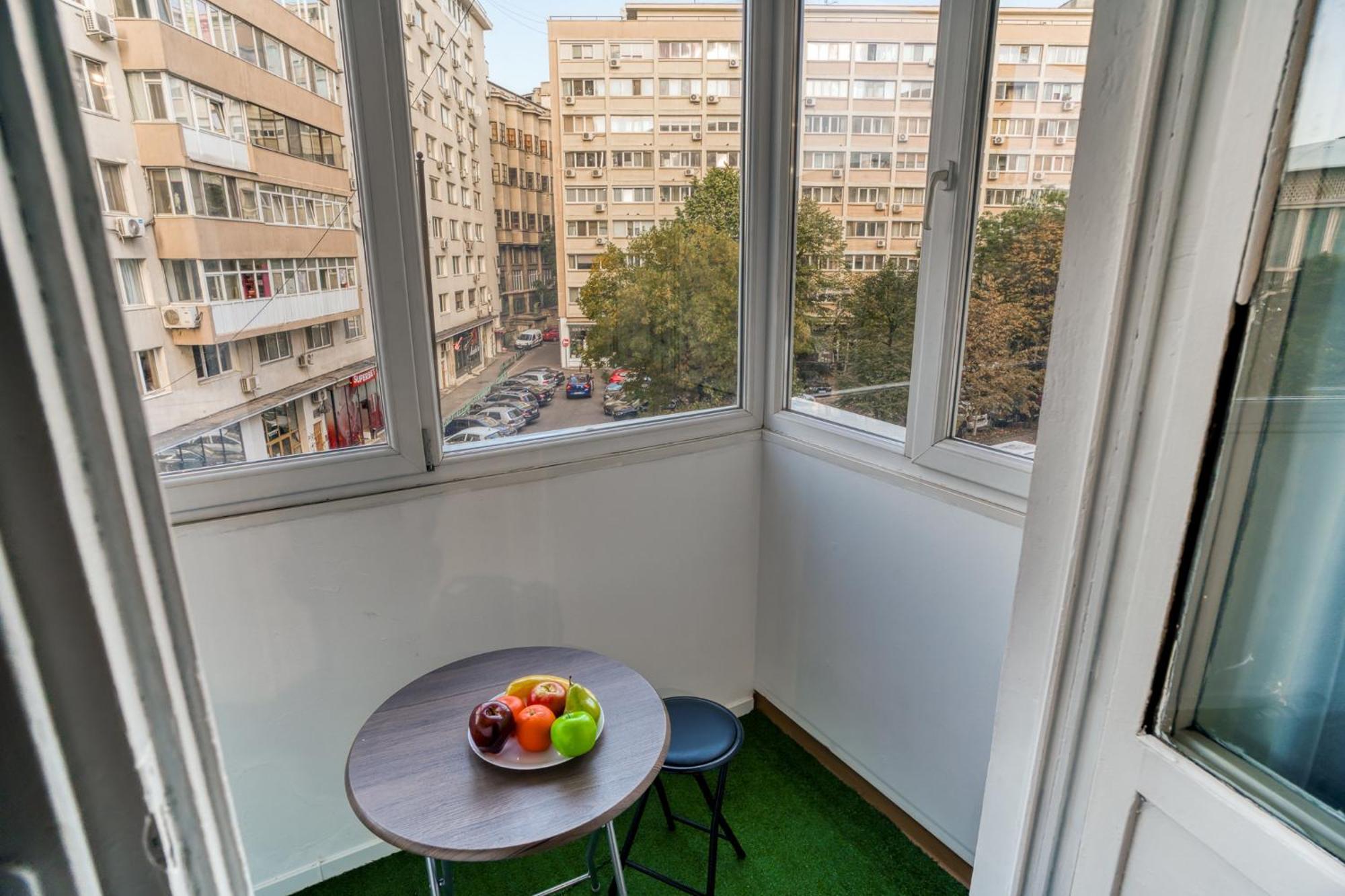 Hacienda Royal Palace - Central Designer Apartment Bükreş Dış mekan fotoğraf